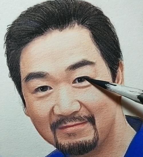 画家&她画30幅彩铅画,获赞3000万,网友羡慕,专家:全靠打印机