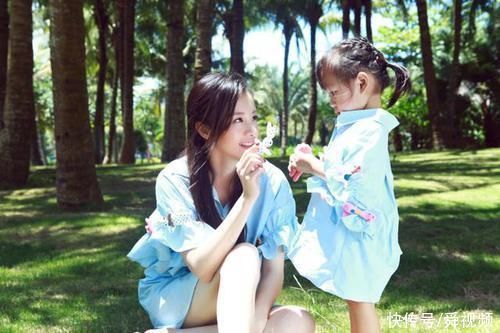 作业|幼儿园老师留下作业,让孩子画妈妈,收上来后第一张就忍不住笑喷