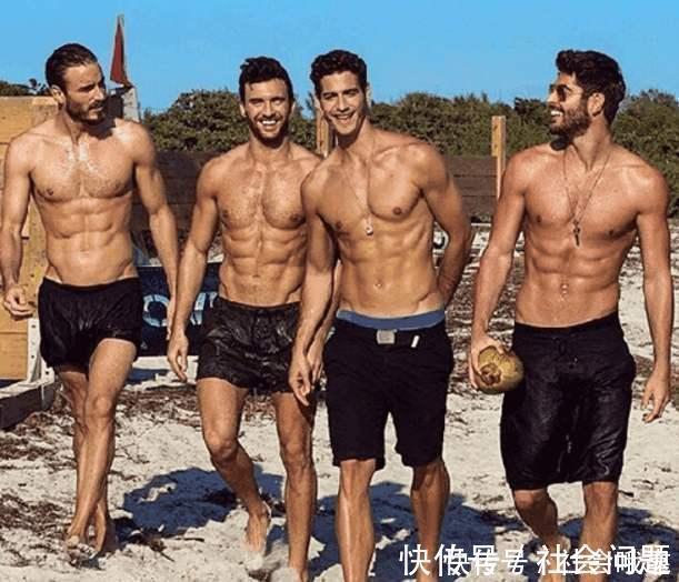 运动|48岁大叔健身30余年,从未使用任何补剂,靠勤奋获得完美肌肉