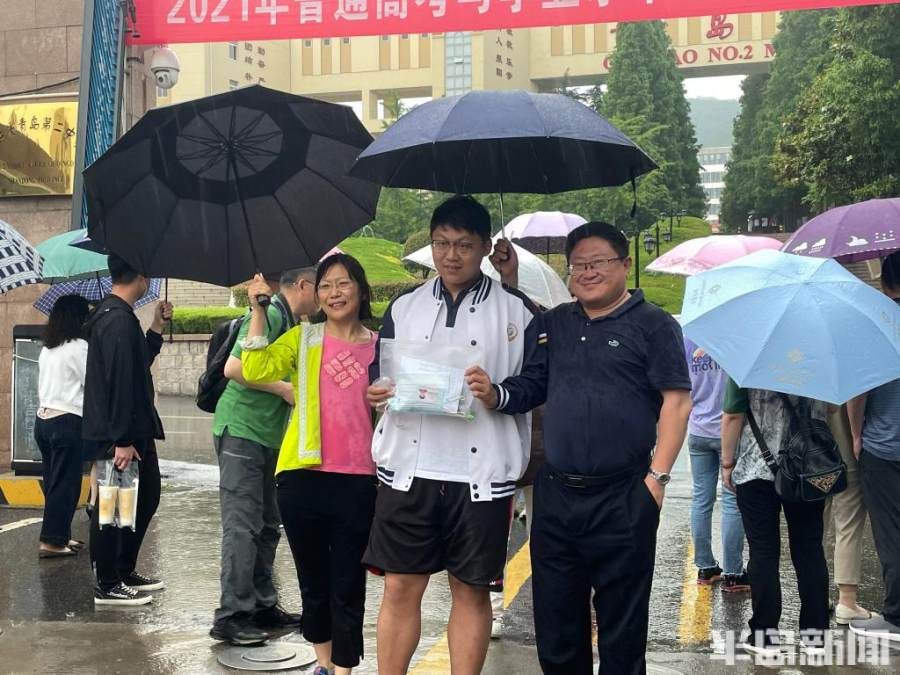 题目|画沙坝建哪、分析敦化壁画风化……今年高考地理试题新颖，更注重能力考查