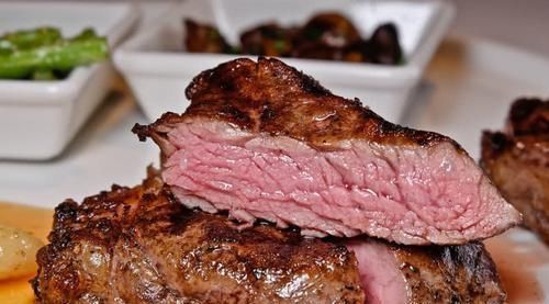  日本|日本人我爱生鱼片，美国人我爱生牛肉，中国吃货来看我的