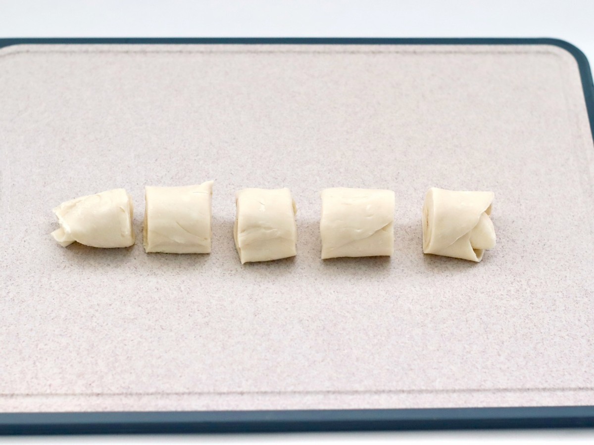 想不想吃焦香酥脆的香蕉酥想吃的话,赶紧拿出空气炸锅学着做吧!