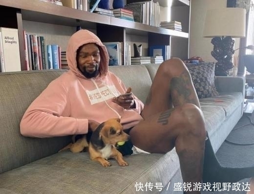 杜兰特|除了打球就是点赞网红,为何蔡老板还要为高大的杜兰特请保镖?