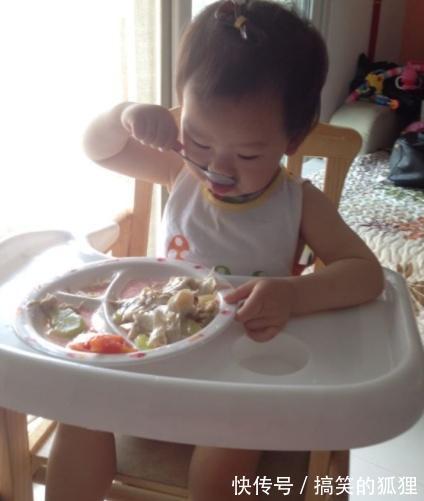 积食|宝宝2个地方“变化”,说明严重积食了,冬季带娃,谨记3多2少