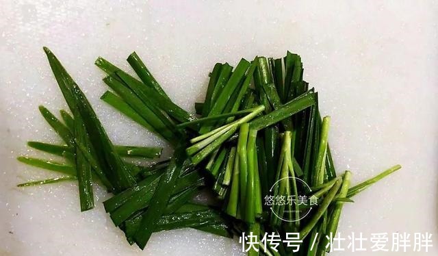 冬天多吃这菜，低脂营养高，大火炒一炒，嫩滑可口特下饭！