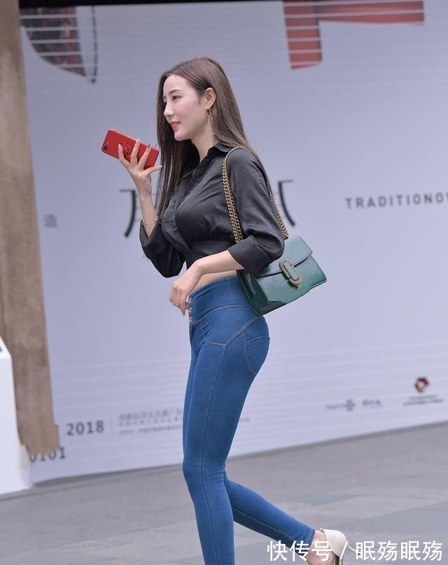 小个子 打底裤比较优雅，简单却很个性，气质提升！