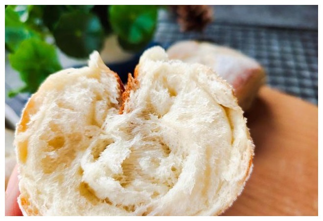 像云朵一样软的牛奶面包,不加一滴水,奶香浓郁又香甜