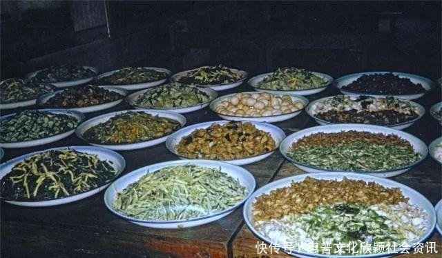 单位|老照片80年代的大型国营工厂,曾经最红火的“铁饭碗”单位