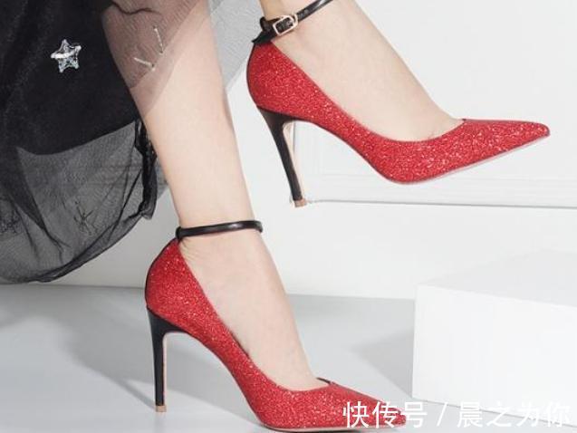 流行界 细跟鞋是独一无二的存在,让你更加出众!