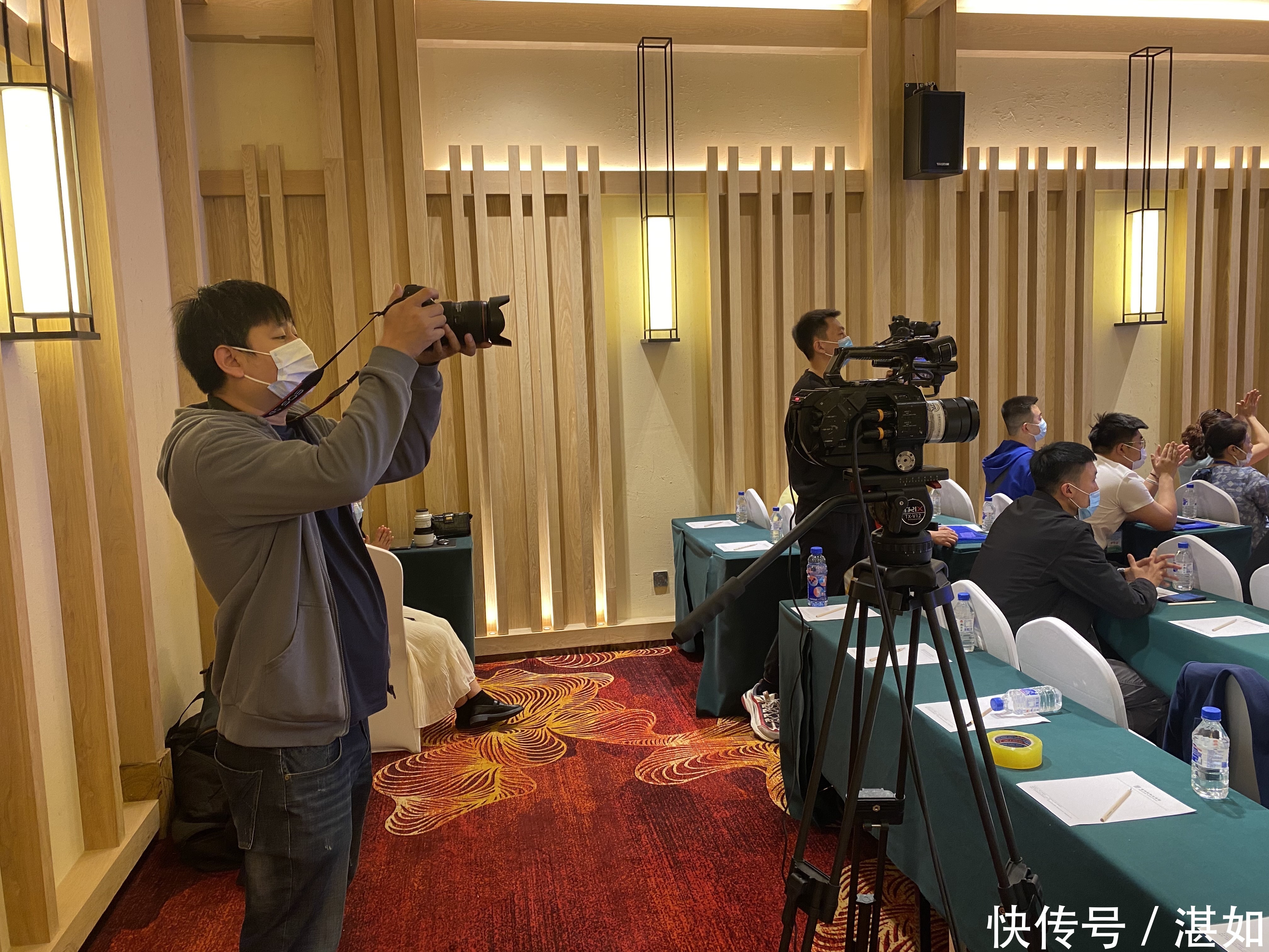 活动拍摄摄影