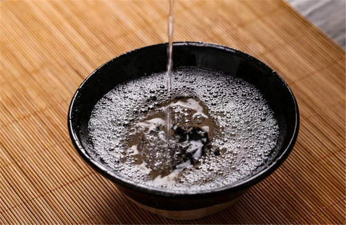 谨记|血压高的人，谨记这“2点”，保护血管预防并发症，身体更健康