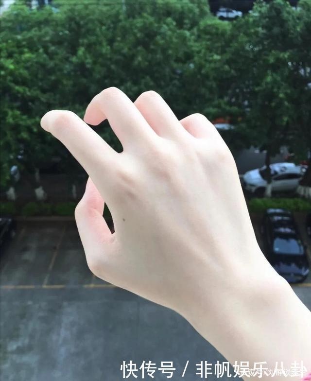 皮肤|皮肤主任美白很简单,1种“零食”每天吃,皮肤干净透亮