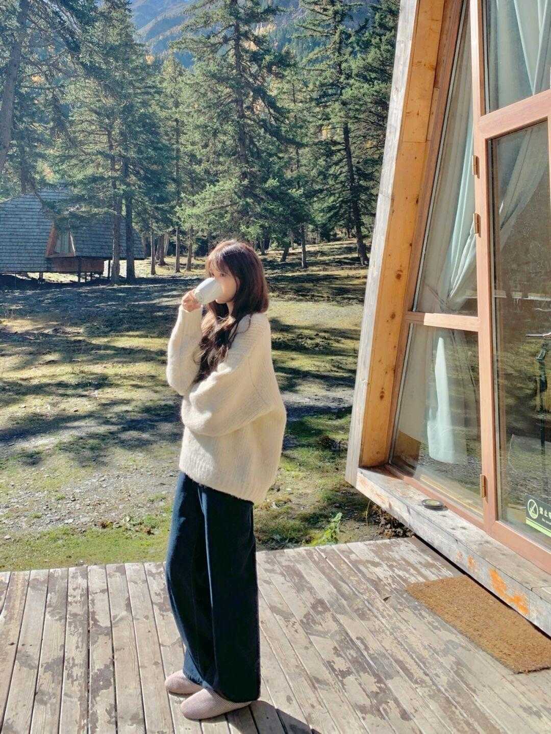 大衣 寒冬的毛衣依旧温柔,搭配大衣、羽绒服照样好看有气质