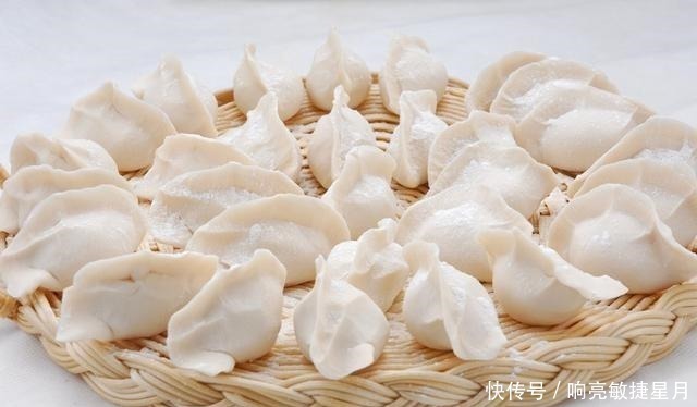 饺子皮|调饺子馅时,加一勺这个调料,锁水又增鲜,大厨不轻易透露的妙招