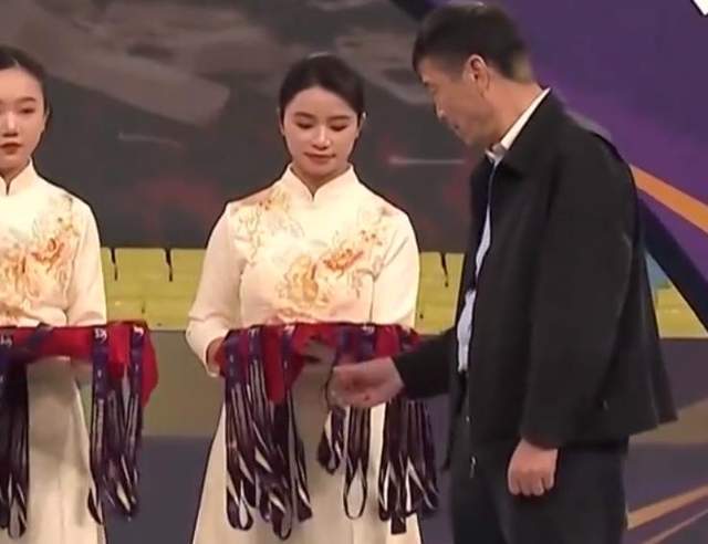中国足球|陈戌源:要加强国家队管理,为剩余12强赛制定周密保障计划!