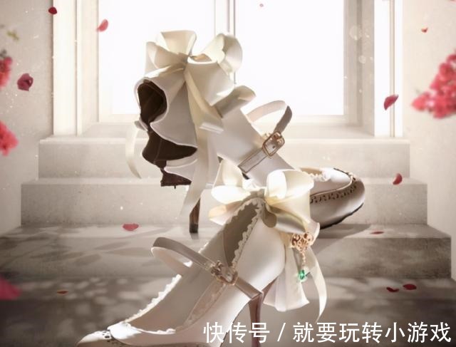 紫罗兰花园|紫罗兰花园的高跟鞋人人夸,迪士尼公主联名鞋却招人骂,也太丑了