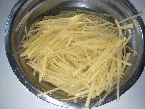  提味|炒土豆丝时，别只知道放醋，多加1位，更提味口感好