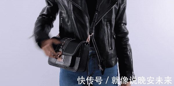 带货女王 薇娅懒人伞一晚走红,37度出门不怕晒,网友防晒霜可以扔了!