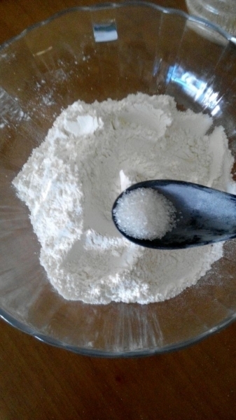 葱花饼好吃的做法,不用发面,开水一烫,层层酥脆,想做失败都难