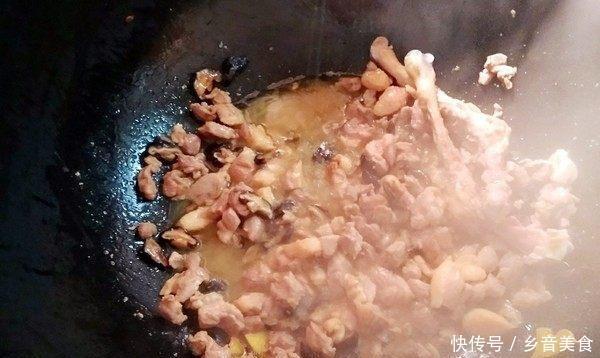 冬天|这道菜比羊肉和冬天的肉香便宜,全家人都很喜欢,所以卖完了