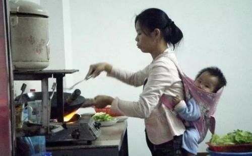 孩子|全职妈妈和上班族妈妈带的娃有啥不同？差距明显，一眼就能看出