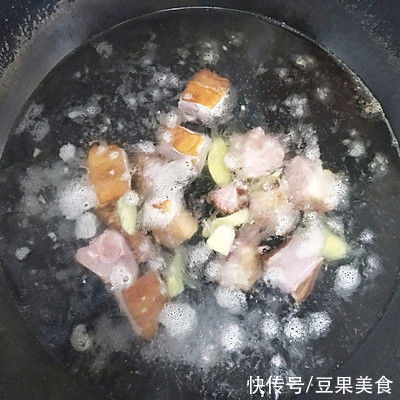 腊鸭腿炒蒜苗|这道腊鸭腿炒蒜苗，看一遍就会