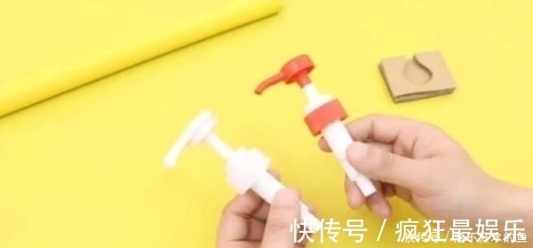 纸板|洗洁精压嘴别扔掉,装在灶台下,老妈直夸我