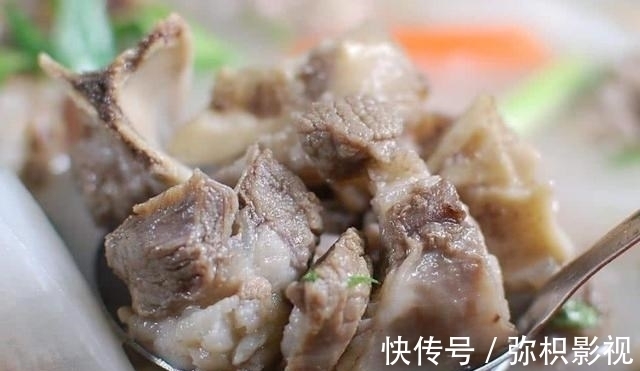 炖羊肉,牢记“3放3不放”,羊肉软烂入味,关键还不膻不柴