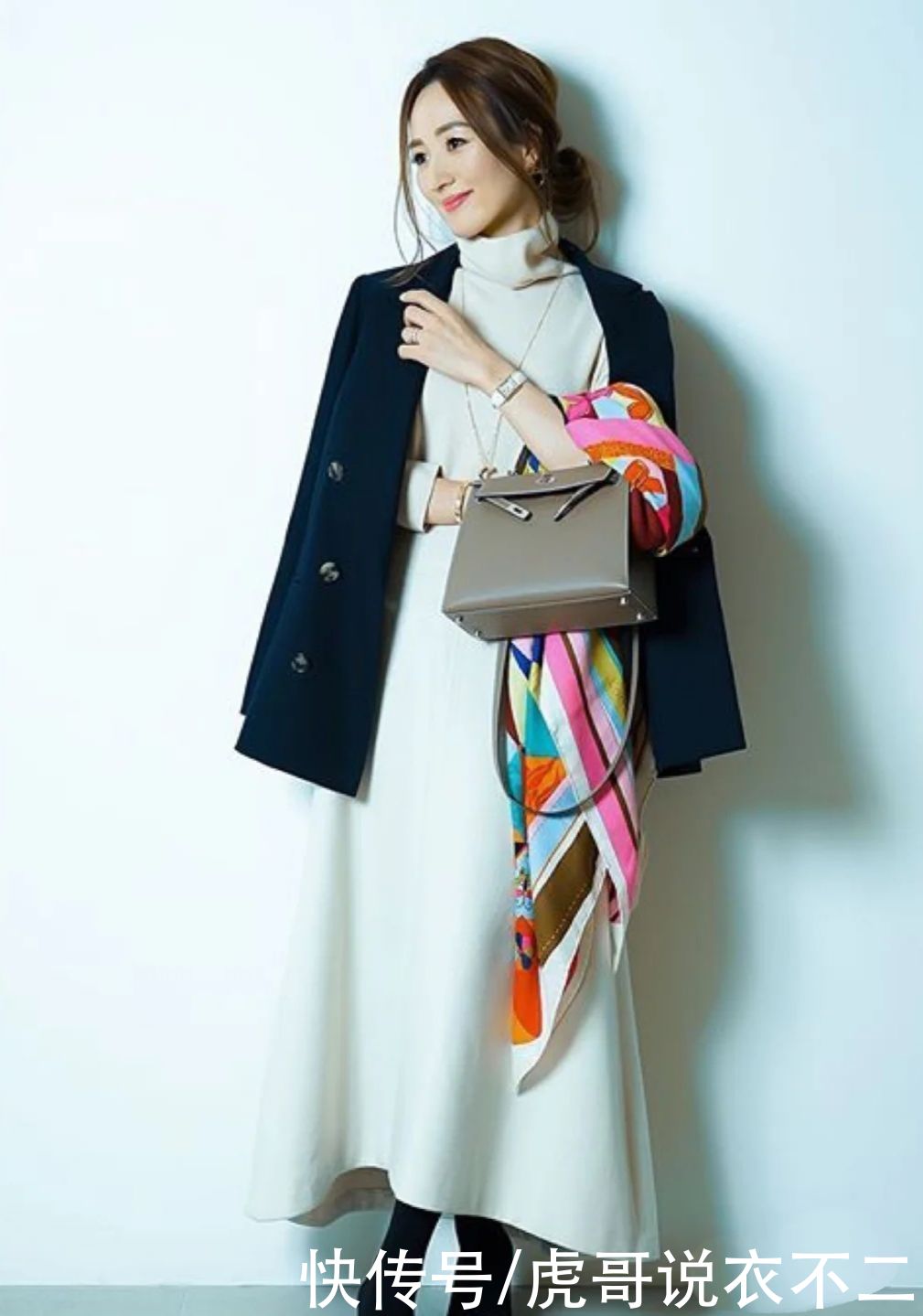  这位|大衣穿搭优雅精致最重要，这位日本博主真会穿，每一套都堪称模板