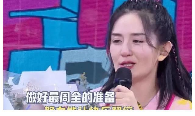 節(jié)目組給足面子請(qǐng)她復(fù)出,奈何強(qiáng)演煽情,觀眾紛紛換臺(tái)