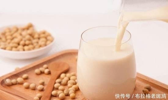 雌激素|女性有子宫肌瘤,还能喝豆浆和蜂蜜吗?提醒:1种食物最不应该吃
