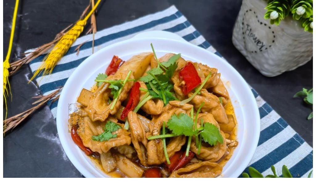 我家菜谱上的常客，有些人知道是什么部位后不敢吃，都说口味真重