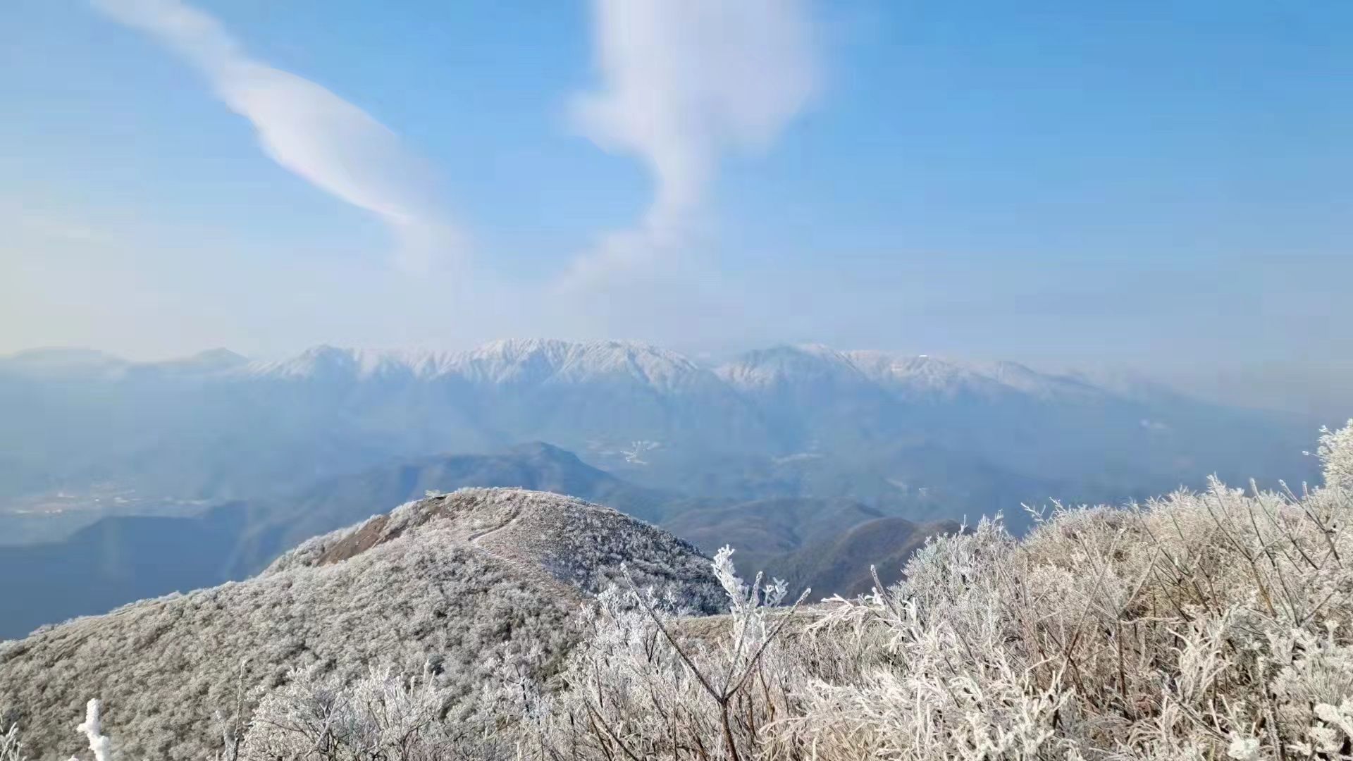 初雪|余杭初雪已发货，超美雪景请查收！