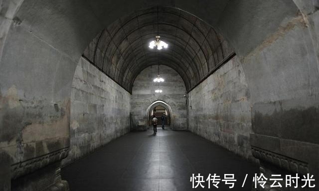 周恩来&明定陵发掘往事,郭沫若当年秘书说出挖陵起因,与所传完全不一样