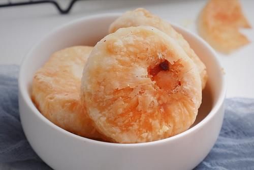 添加|绿豆别再煲汤了，换个新吃法，清凉解暑无添加，又香又甜酥掉渣