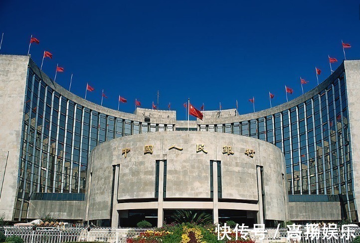 利率|买房贷款30年,利息相当于一套房,银行员工不要傻傻给银行送钱