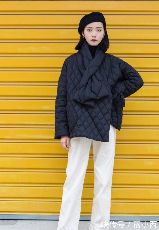 平底鞋 有品味的女人都在穿“烟筒裤”,配羽绒服、大衣超显瘦,都想照搬