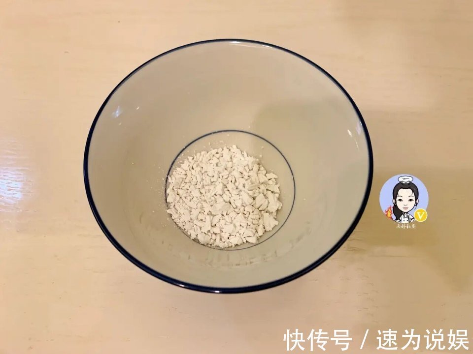 绿豆糕|建议老年人家里常备这5种零食,健康又营养,好吃又不贵!