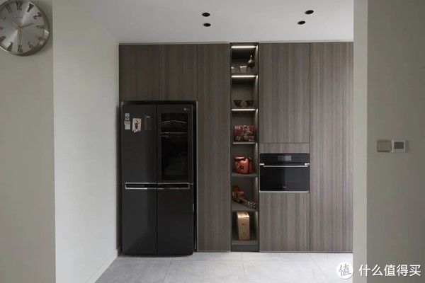 wifi|豪掷百万装修130㎡，客厅竟只用来打王者？