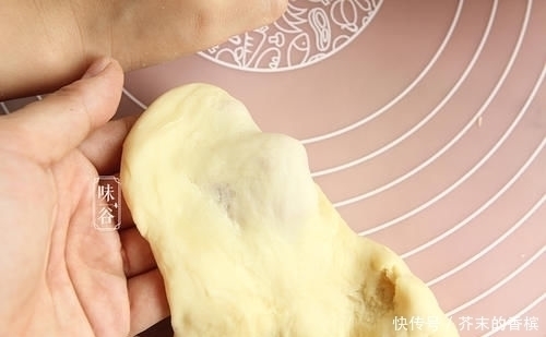 这早餐我家隔三差五就吃,不用烤箱,不用1滴水,比包子馒头好吃