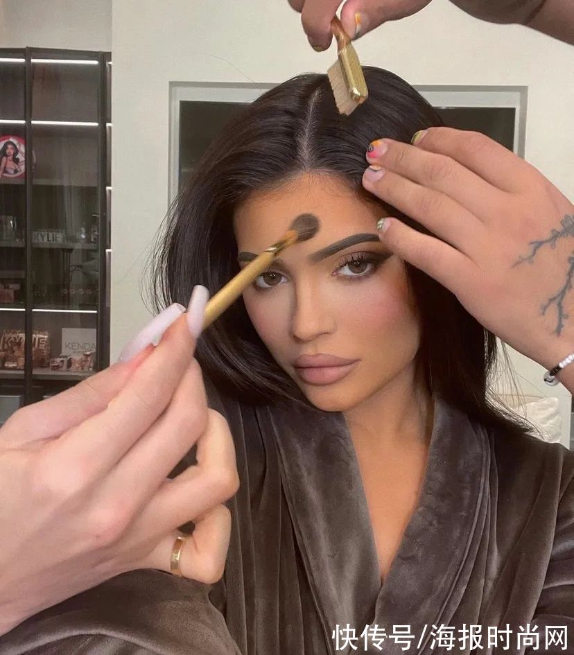 又做作又瘋批的“仿版Jennie”參加戀愛綜藝，本來是想吐槽的……