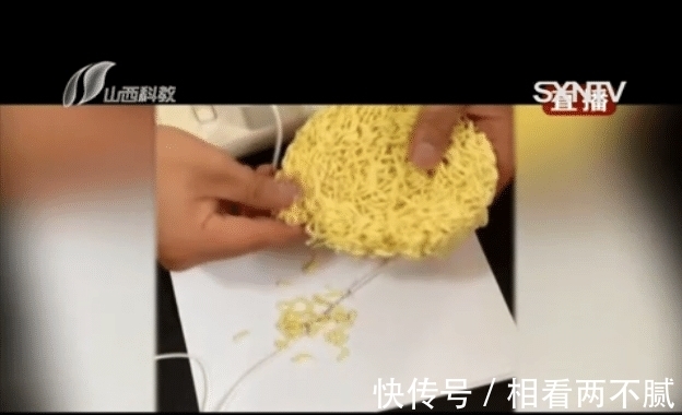 神奇|泡面竟是修补神奇？看到补完的衣架，网友集体笑了