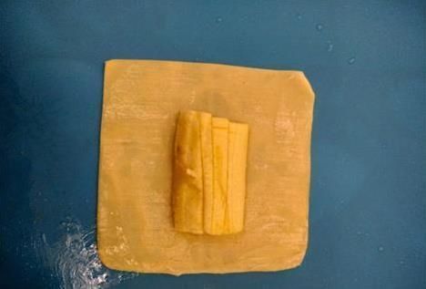 馅饼|快手香蕉馅饼,既简单又好吃,宝宝冬天吃水果也不怕凉了