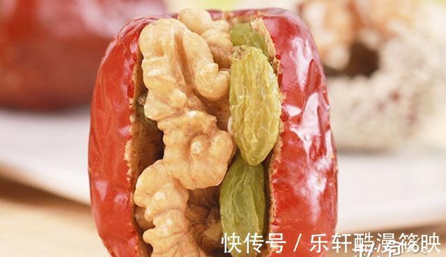红枣|女人过了30岁,这3种食物可常吃,好吃又养人,面似桃花显年轻