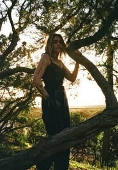 蘑菇成为时尚界的新宠儿？环保潮流正在改变行业的原料使用