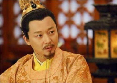 彡茂|我国有一姓氏,只有短短三笔,但很多人张口就读错,你能念对吗?