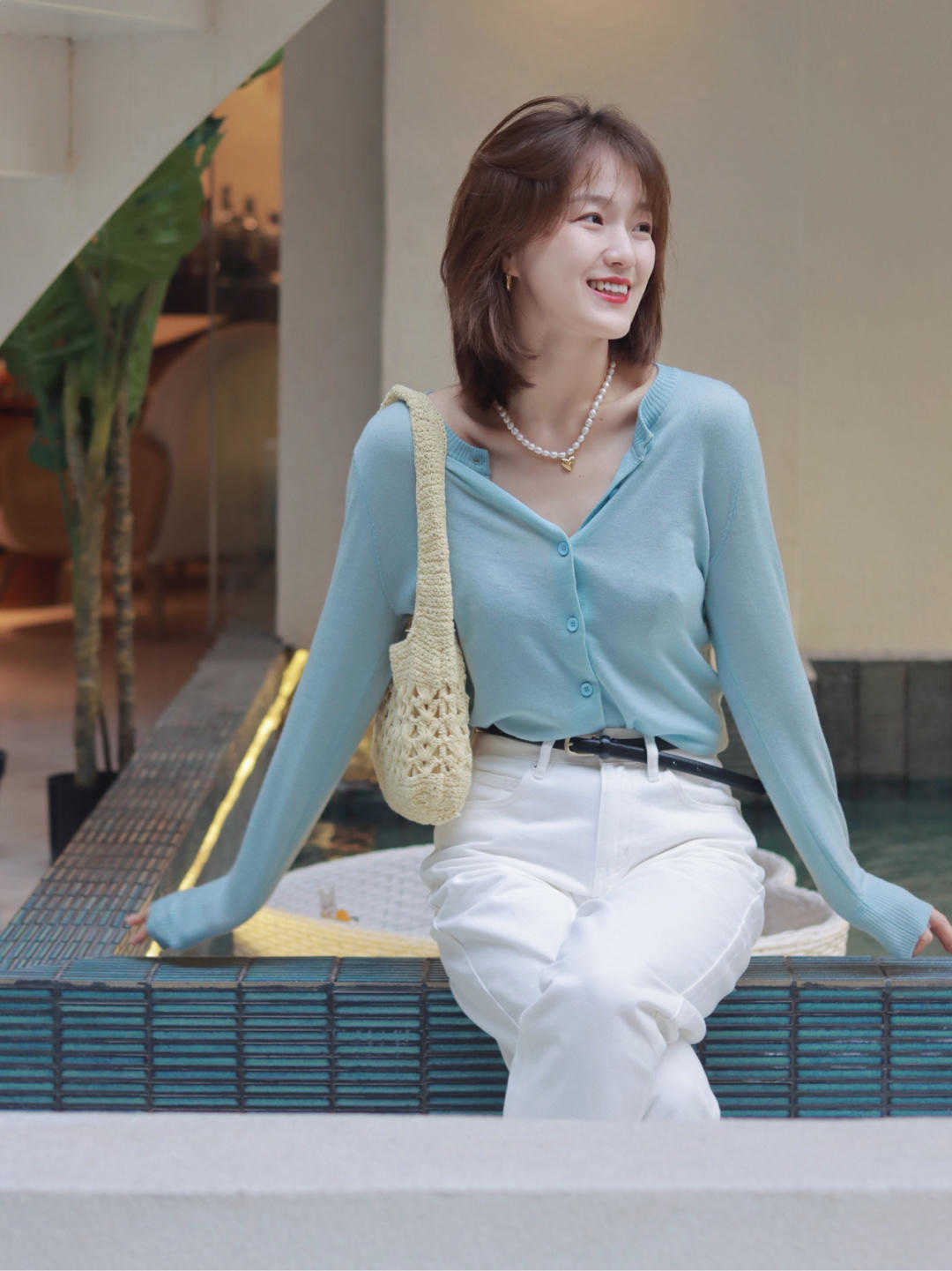 直筒|牛仔裤的n个搭配方法,显气质还减龄,高级时髦