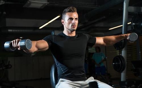 训练者|为什么有些训练者练得少,但是肌肉增长速度很快