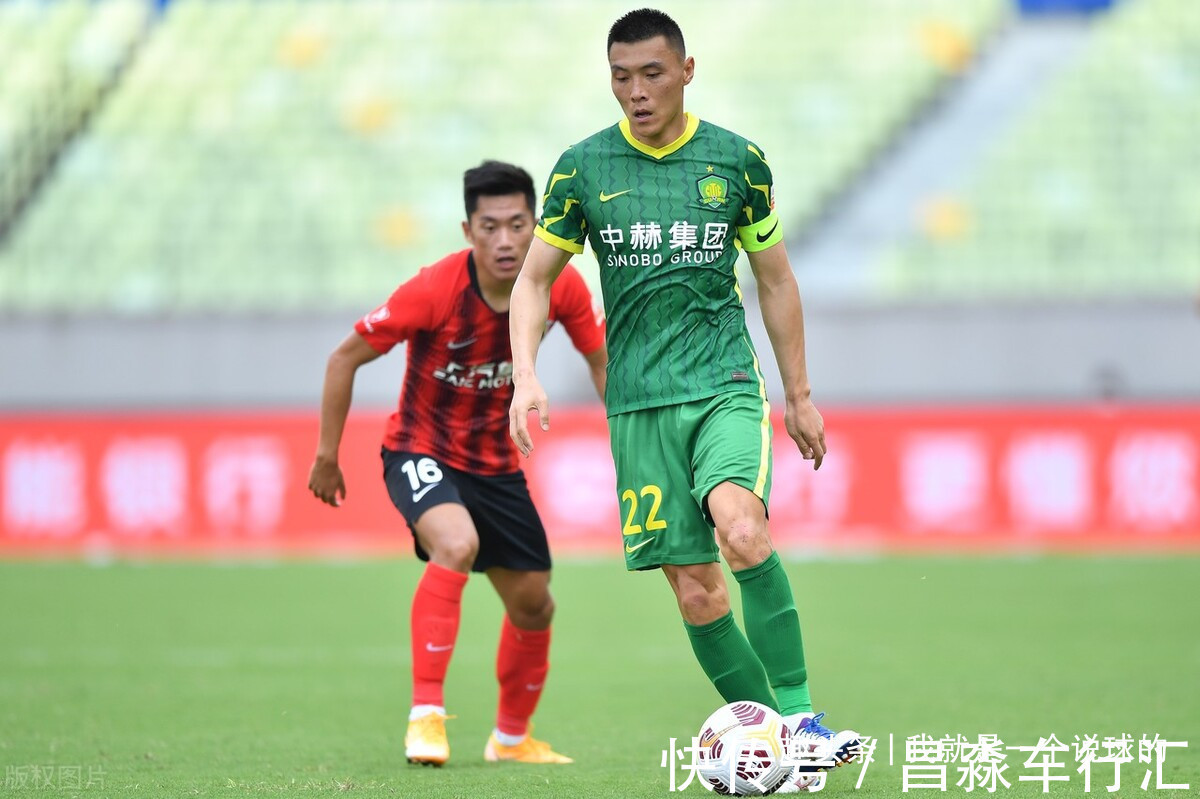 首发|搞不懂！他在中甲连球都踢不上，如今却在上港被莱科重用踢首发