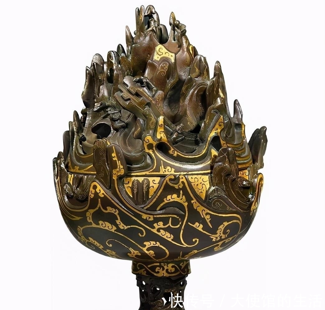 俗语“富人爱烧香”,为啥烧香烧三根这背后的寓意你了解多少